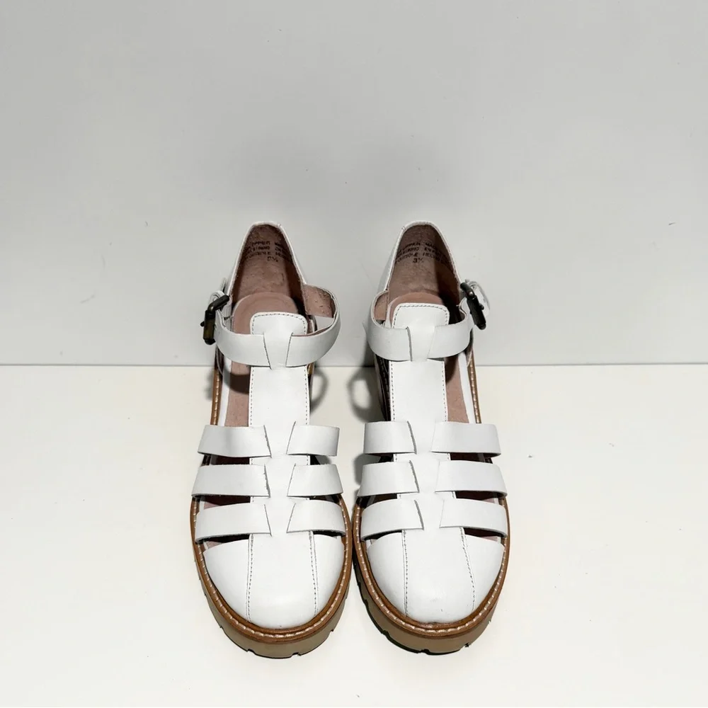 Seychelles Social Butterfly Women's Tan White Strappy Block‎ Heel Sandals